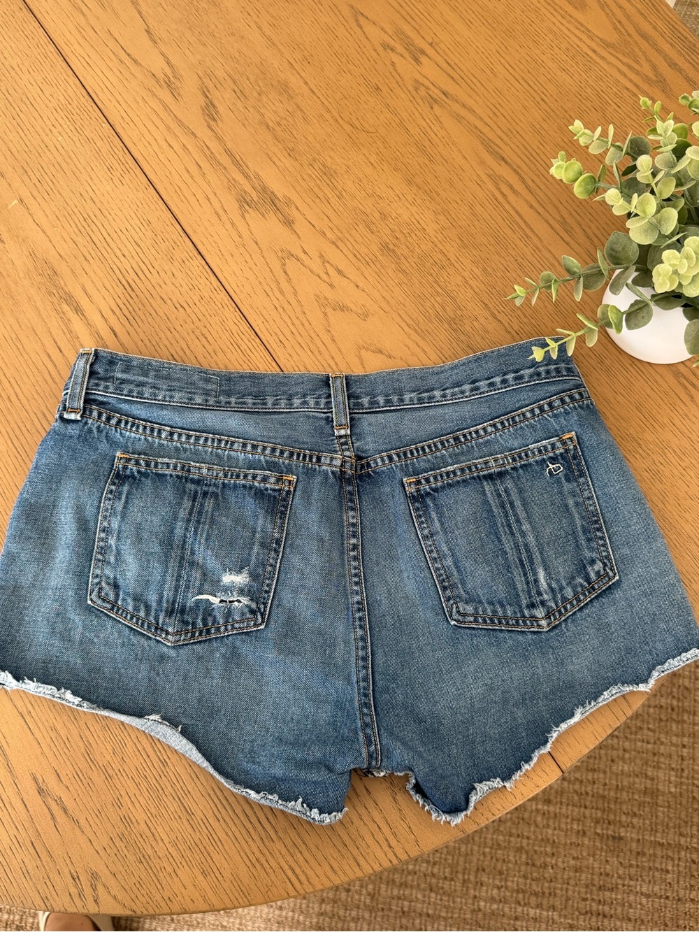 Rag & Bone Distressed Denim Shorts Size 29 Blue Mid Rise Raw Hem 100% Cotton - Picture 3 of 5